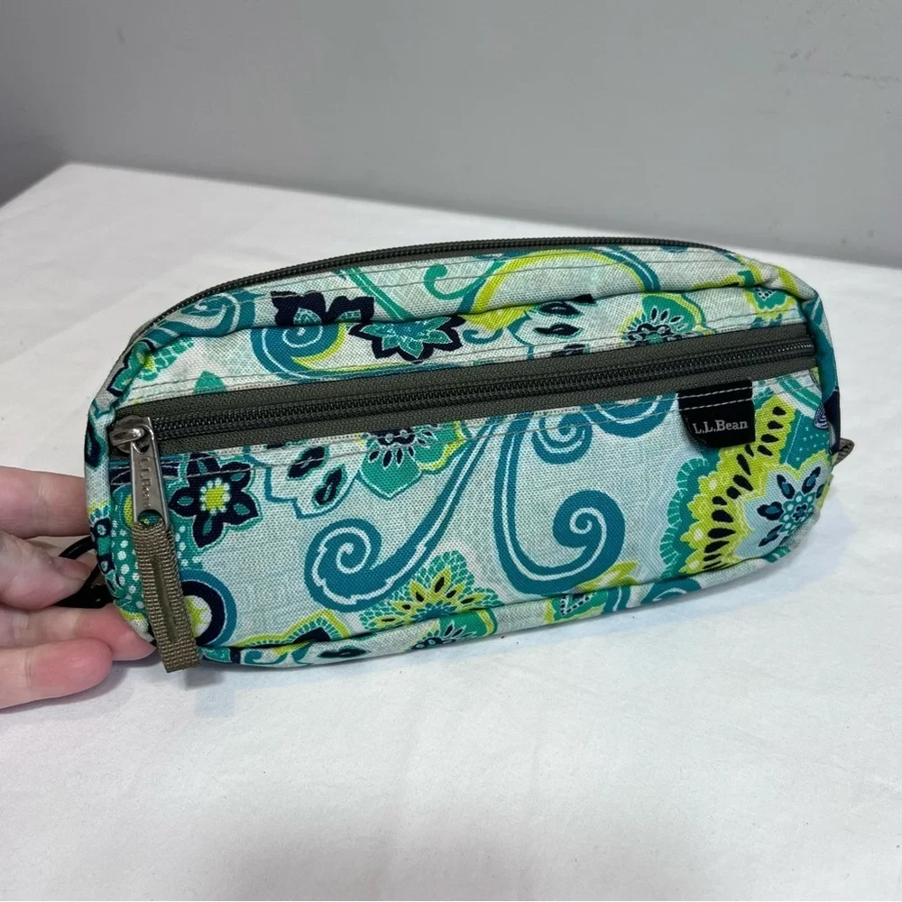 L.L. Bean blue teal green paisley, small cosmetics, toiletry zip top case